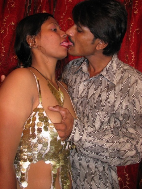 Indian MILF ends up on top of her lover's cock during sexual intercourse