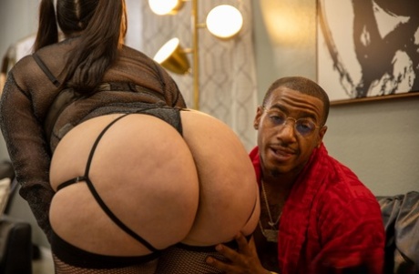 Latina chick Alycia Starr teases her black lover with her big bubble butt