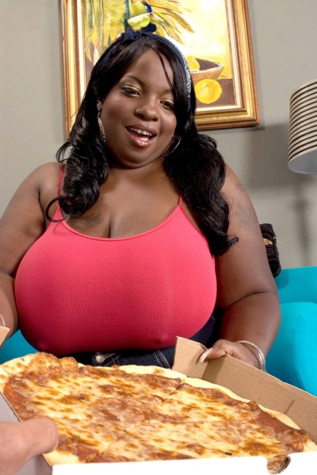 Obese black woman Diamond Knights eats a pizza before riding atop a dick