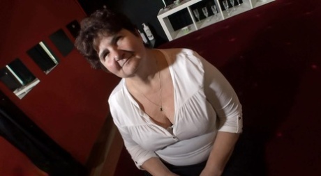 Mature BBW with huge tits Hana blows a stiff dick and rides it in POV