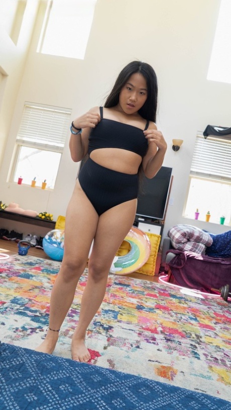 Chubby teen Alona Bloom gets her fat shaved pussy dicked POV style
