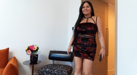 Karups Older Women featuring London Rose Hot Pictures