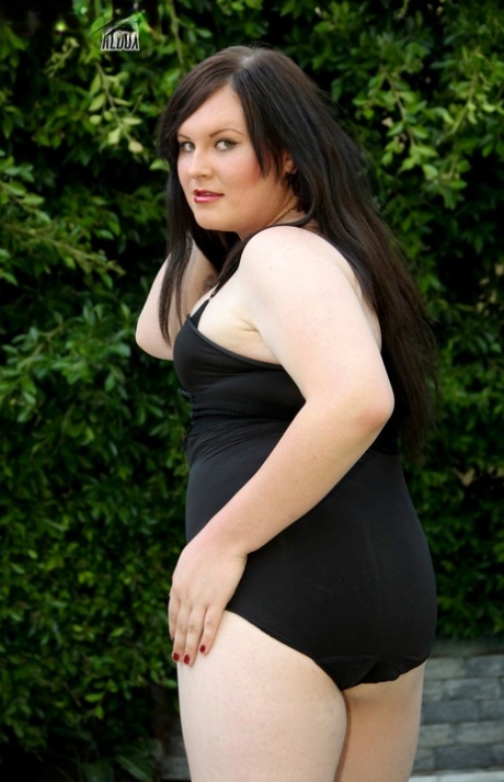 Grooby Girls starring Ivy Hot XXX