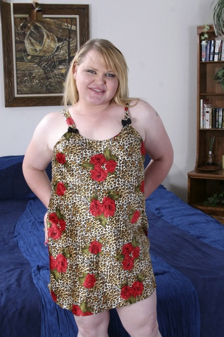 Grooby Girls performed by Chloe Naked Pics