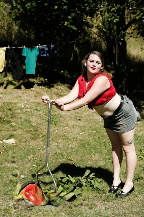 Grooby Girls starring Elsie Thorne Naked Photos