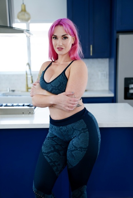 Pink-haired MILF Siri Dahl shows her big tits & gets her cunt stuffed in POV