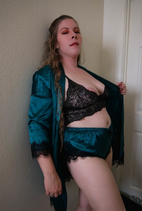Lana Del Lust starring Lana Del Lust Nude Gallery