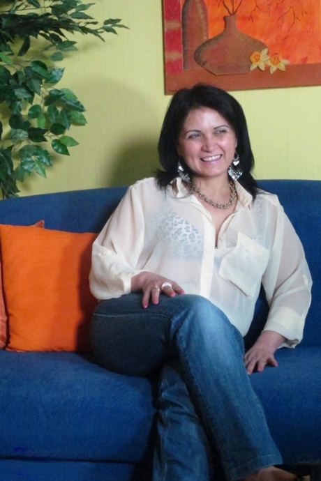 Mature NL Maria O